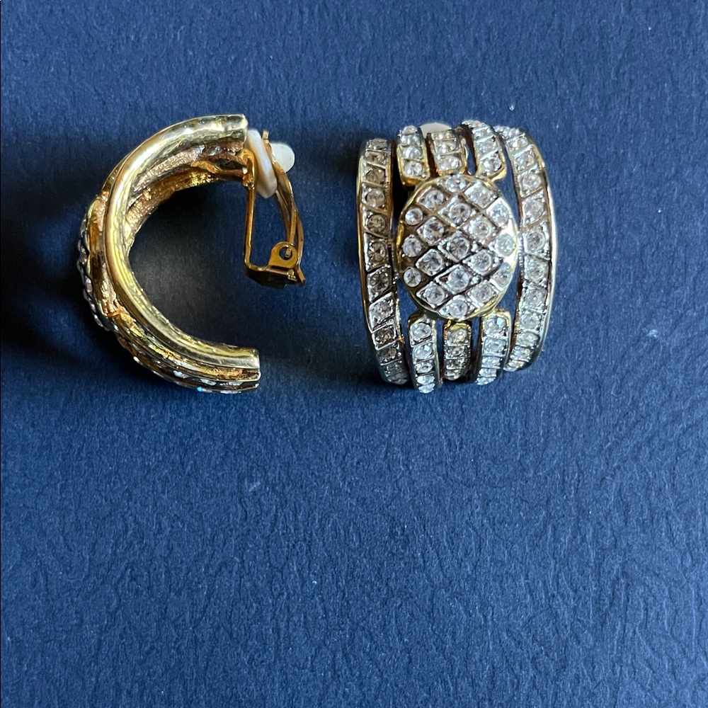 Gold tone Crystal Earrings
